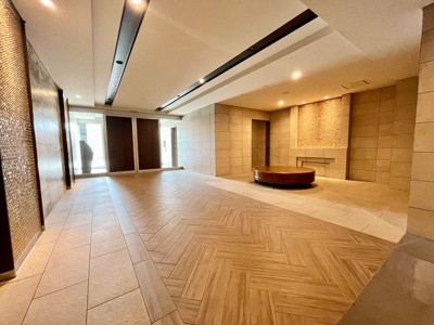 【エントランス】 | プレサンスロジェ西宮北口門前町テラス