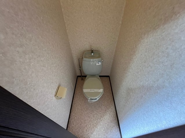 寝屋川市本町のアパートのトイレ