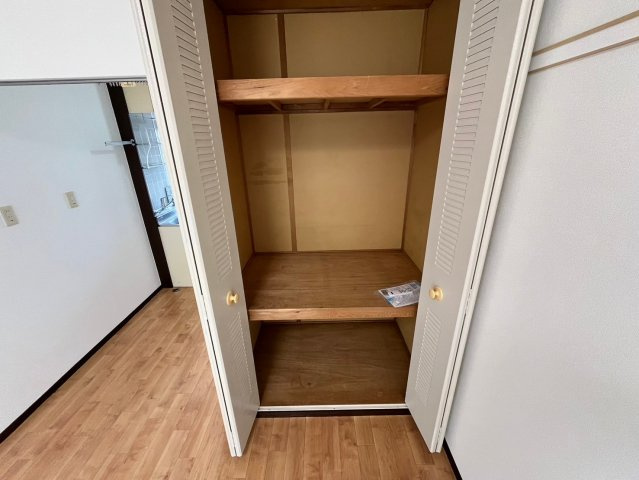寝屋川市本町のアパートの浴室