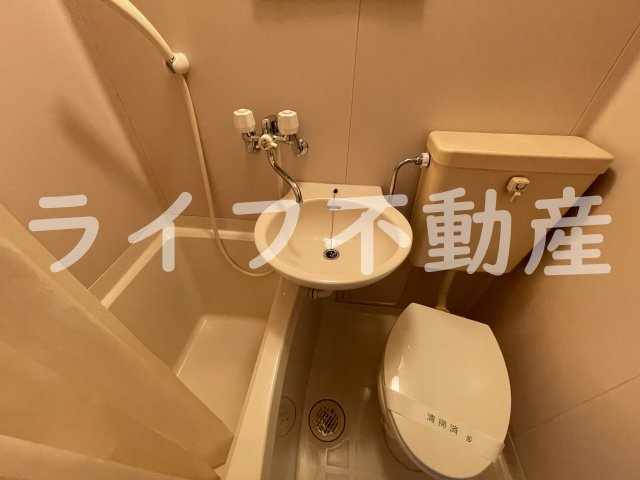 バッハレジデンス長瀬の独立洗面台