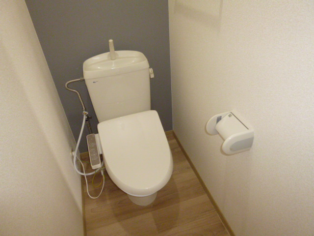 コスモス・ガーデンのトイレ|温水洗浄便座