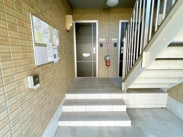 サン アレキのエントランス