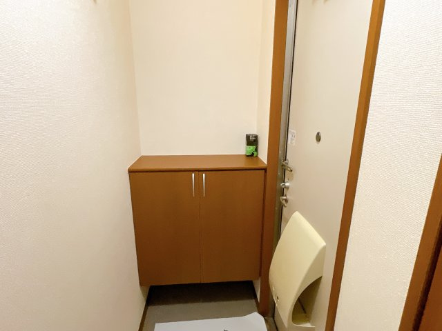 サン アレキの玄関