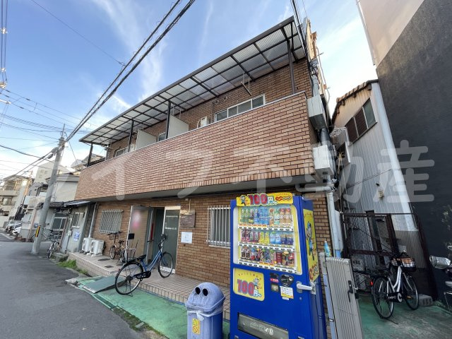 ハナテンイイヅカハイツの外観|外はこのようになっています