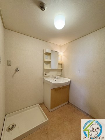 プレアールシラミズの独立洗面台