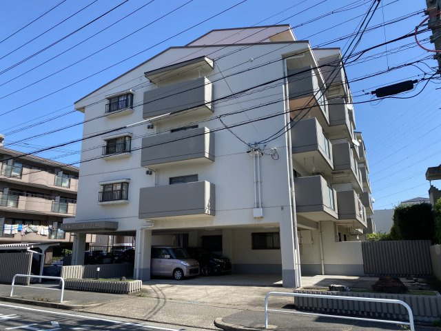 真栄マンション植田の画像