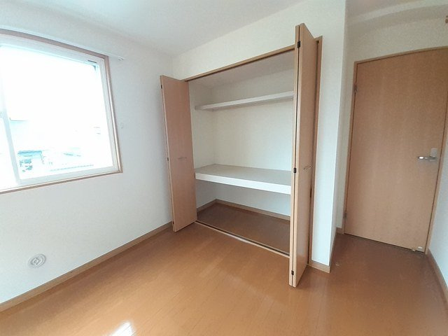 ジャパン・ビレッジイーストの収納