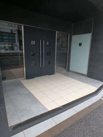 レニール本駒込の外観