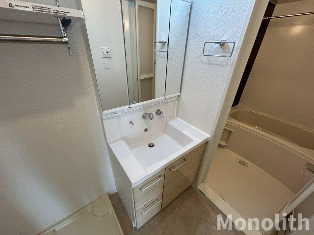 ラ・ルーチェYの洗面所