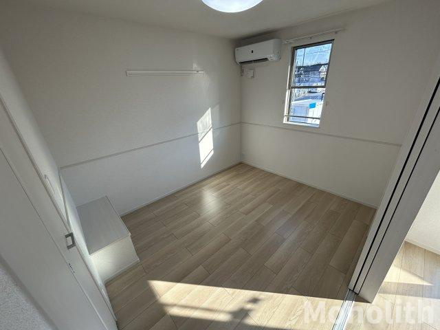 プロムナード箕形の洋室