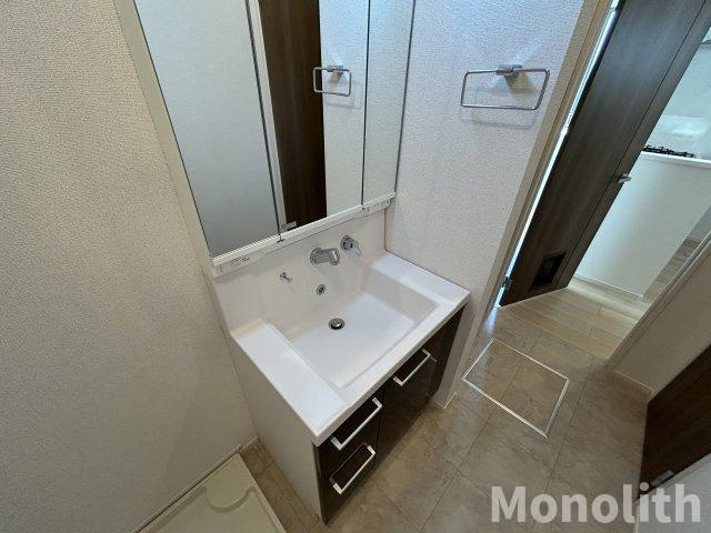 プロムナード箕形の独立洗面台