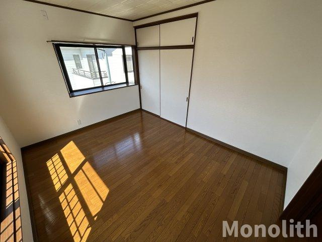 いぶき野１丁目戸建ての洋室