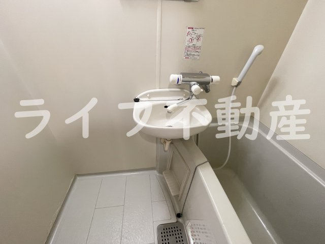 Renatus新深江の独立洗面台|独立洗面台で身支度をすべて済ませてしまいましょう