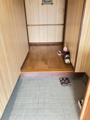 【玄関】 | 米子市日ノ出町1丁目中古戸建