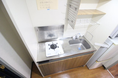 【キッチン】 | ロイヤルヴィラあべの | ガスコンロ付きのシステムキッチン