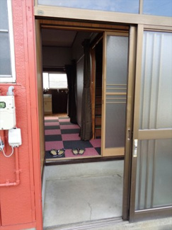 【玄関】 | かおり荘