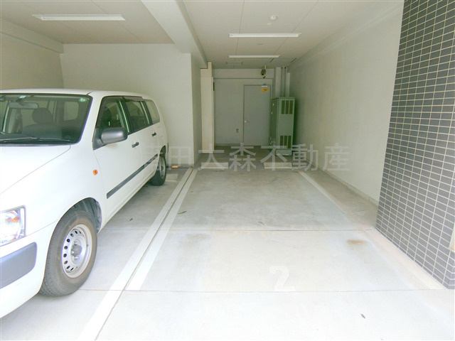 ライジングプレイス大森の駐車場|平置き駐車場　サイズ、空き状況はお問合せ下さい。