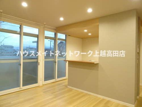 ぱれすよつやの内装|ＬＤＫ