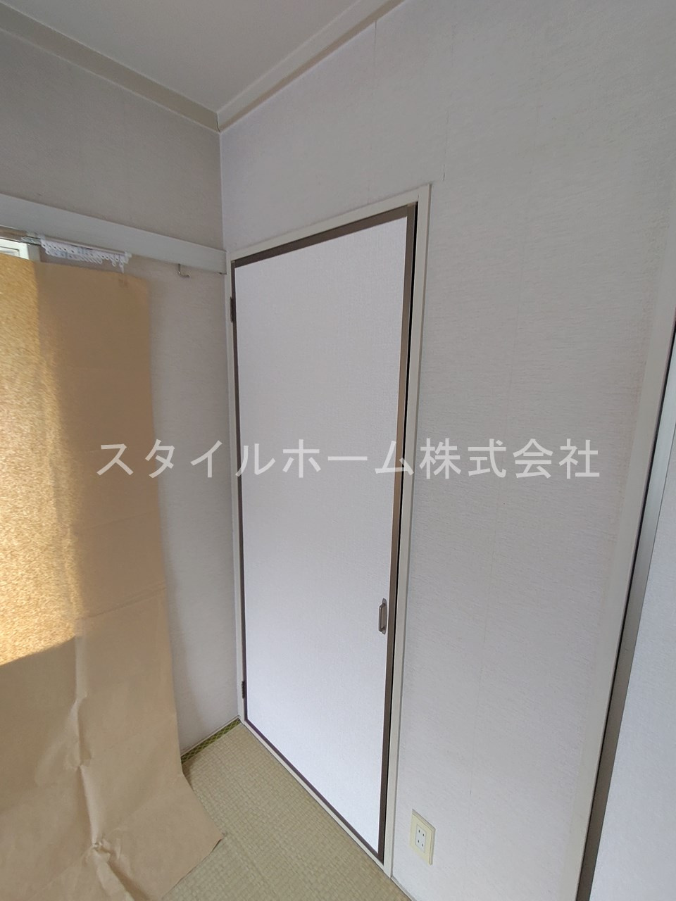 フレグランス三ツ相　A棟の和室