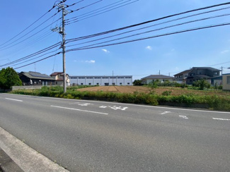 【前面道路含む現地写真】