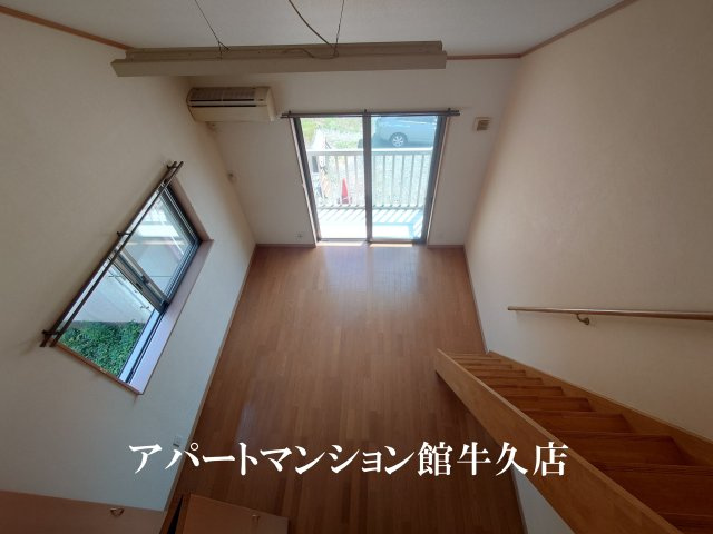 サントロぺBの内装