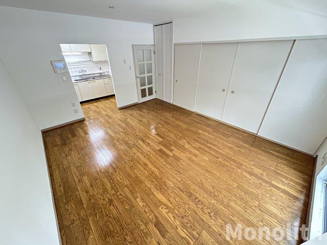 和泉市いぶき野３丁目の賃貸マンションの居間・リビング