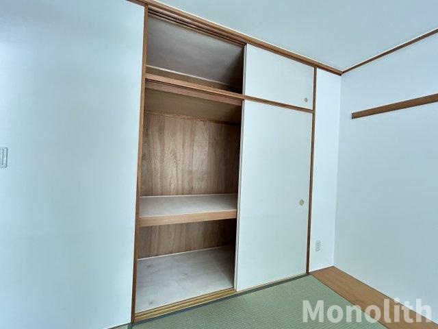 和泉市いぶき野３丁目の賃貸マンションの収納