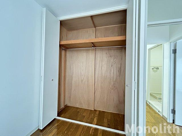 和泉市いぶき野３丁目の賃貸マンションの収納