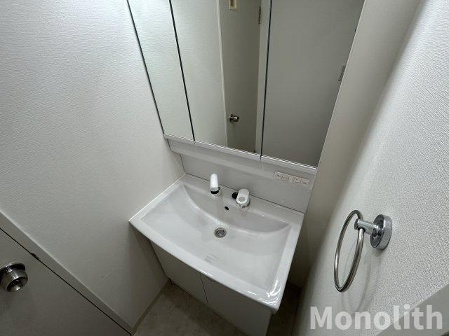 和泉市いぶき野３丁目の賃貸マンションの洗面所