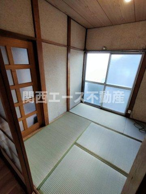  | 南荘町貸家