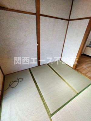  | 南荘町貸家