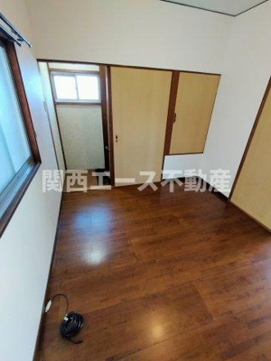  | 南荘町貸家