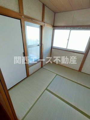  | 南荘町貸家
