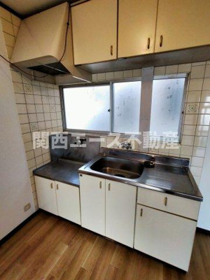 【キッチン】 | 南荘町貸家