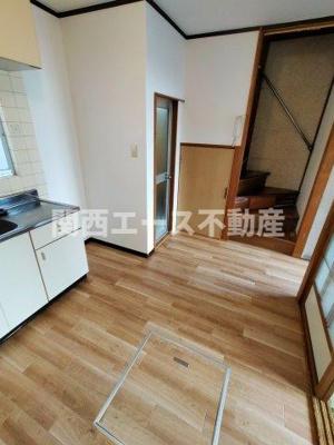 【居間・リビング】 | 南荘町貸家