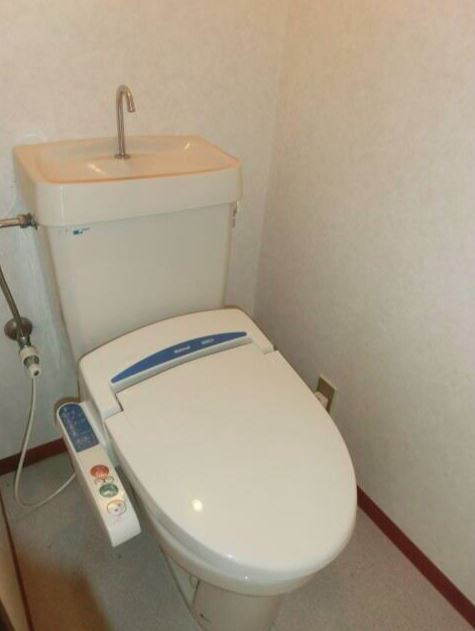 いしいビルのトイレ