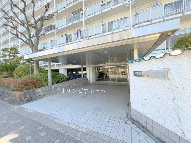 秀和亀戸天神橋レジデンス　2階　リ　ノベーション済のエントランス