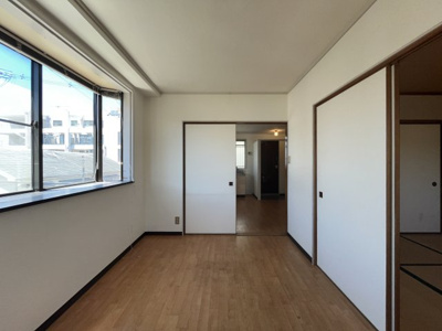 【洋室】 | 旭ロイヤルハイム