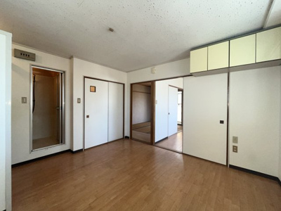 【居間・リビング】 | 旭ロイヤルハイム