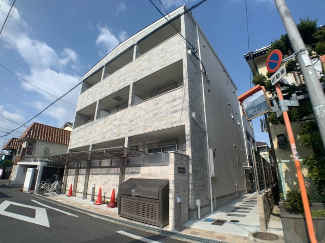 アンリラの外観