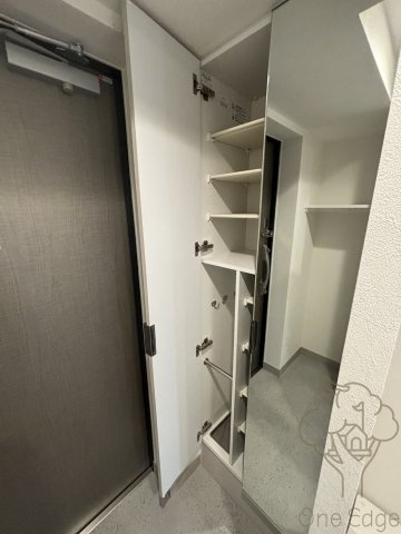 プレサンス塚本ベラビィの収納