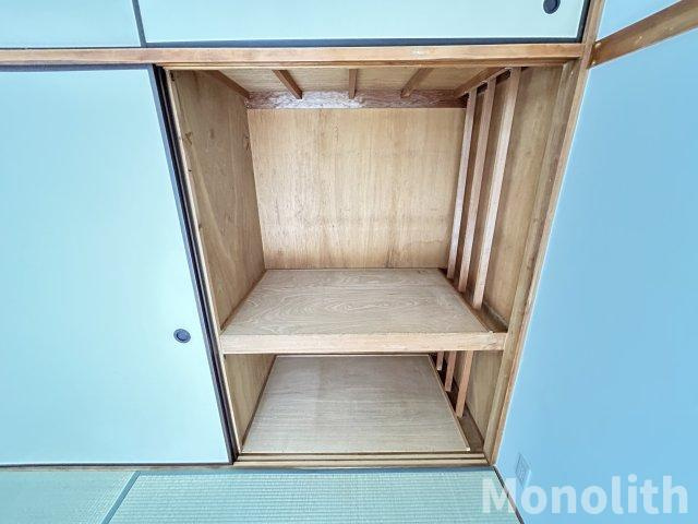 光明台22号棟の収納