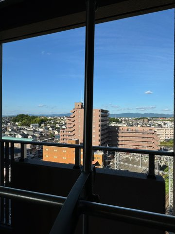 【バルコニー】 | グローリー香芝Ⅳ番館 | ◆９階・バルコニーが4つあり眺望・通風良好(^^)/
