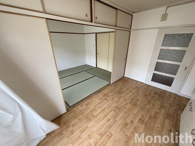 光明台25号棟の内装