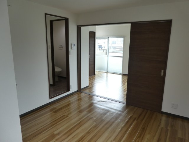 ハイツ77-Ⅱの居間・リビング