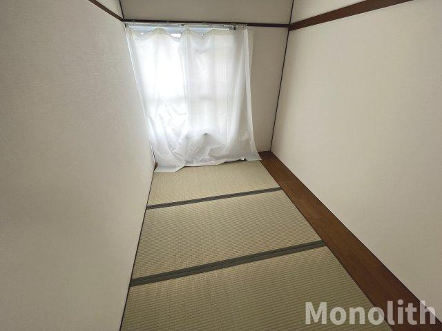 泉北茶山台２丁3番22号棟の和室