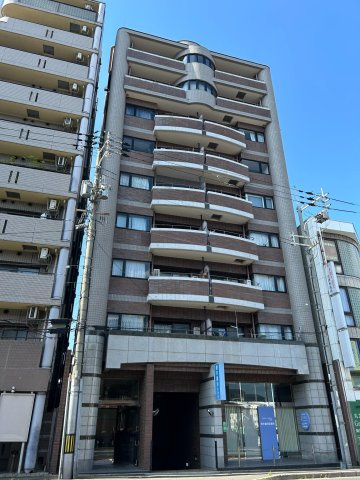 ■徒歩１０分圏内で２沿線利用可能■リノベーション完了■６階部分の南東角住戸■メロディーハイム二条城の外観|外観