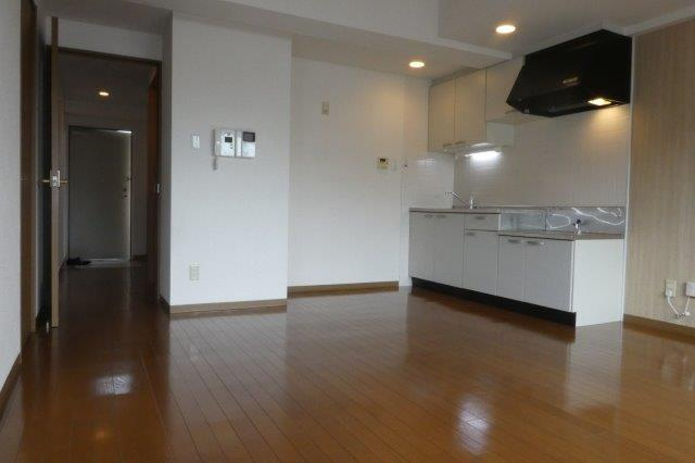 倉敷市笹沖の賃貸マンションの居間・リビング