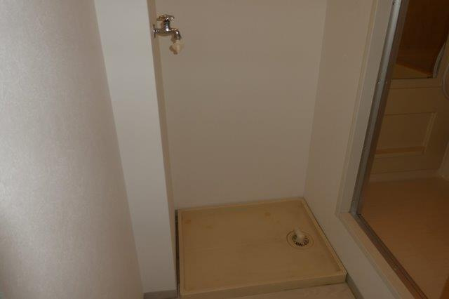 倉敷市藤戸町天城のアパートのその他|洗濯機置き場