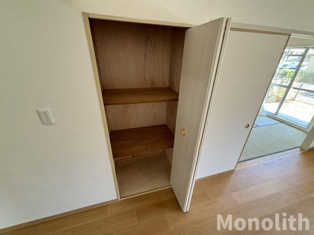 フレール鶴山台101号棟の収納